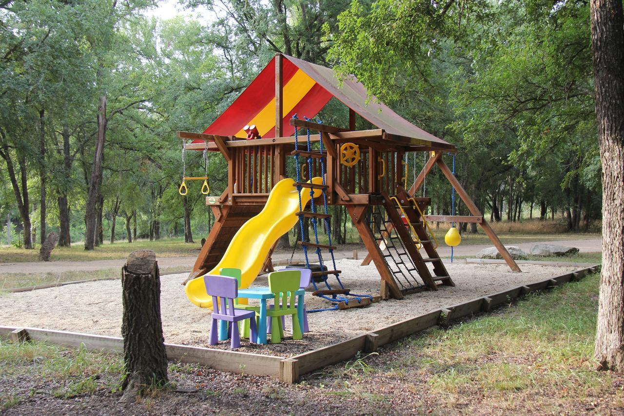 Pecan Cabin Fredericksburg Luaran gambar